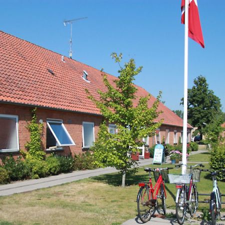 Belaegningen Hostel Brondby Екстер'єр фото