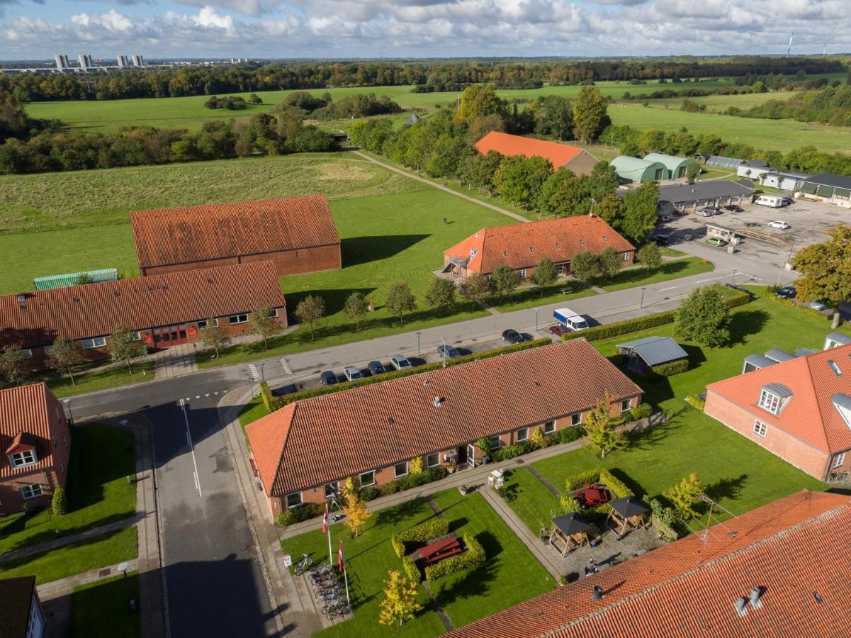 Belaegningen Hostel Brondby Екстер'єр фото